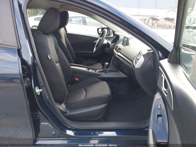 3MZBN1U74HM136211 Mazda Mazda3 Sport