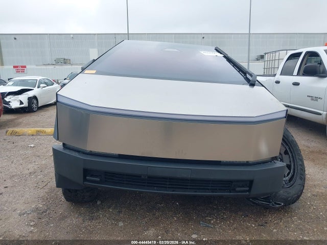 Продаж на аукціоні авто 2024 Tesla Cybertruck All-wheel Drive, vin: 7G2CEHED9RA027148, номер лоту: 44445419