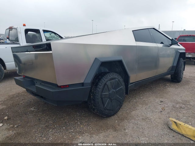 Продаж на аукціоні авто 2024 Tesla Cybertruck All-wheel Drive, vin: 7G2CEHED9RA027148, номер лоту: 44445419