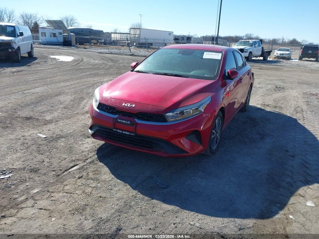 3KPF24AD6NE463062 KIA Forte Lxs