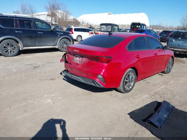 3KPF24AD6NE463062 KIA Forte Lxs