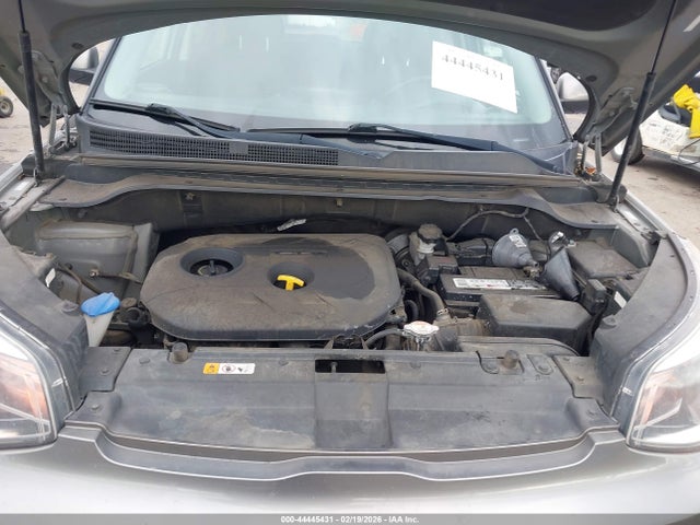 KIA SOUL + 2018 KNDJP3A54J7572631 Image 10