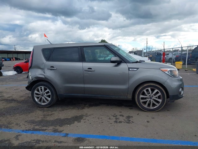 KIA SOUL + 2018 KNDJP3A54J7572631 Image 13