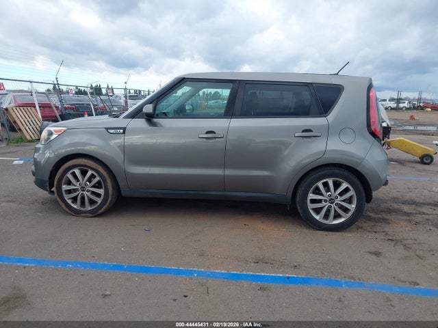 KIA SOUL + 2018 KNDJP3A54J7572631 Image 14