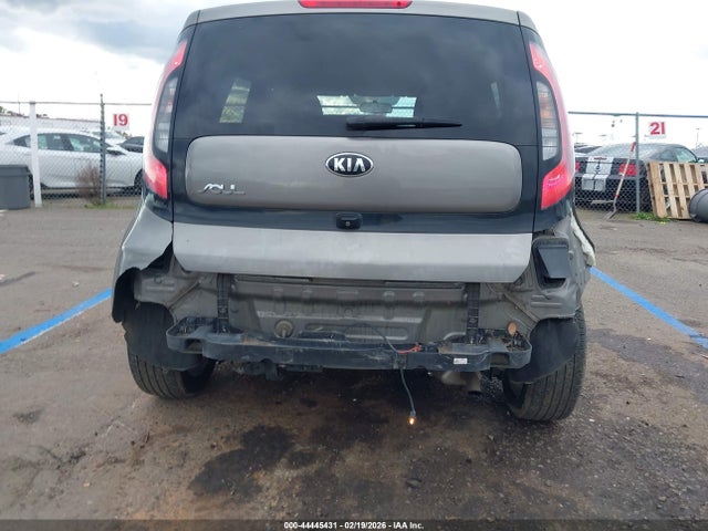 KIA SOUL + 2018 KNDJP3A54J7572631 Image 16