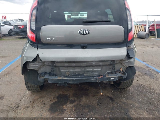 KIA SOUL + 2018 KNDJP3A54J7572631 Image 6