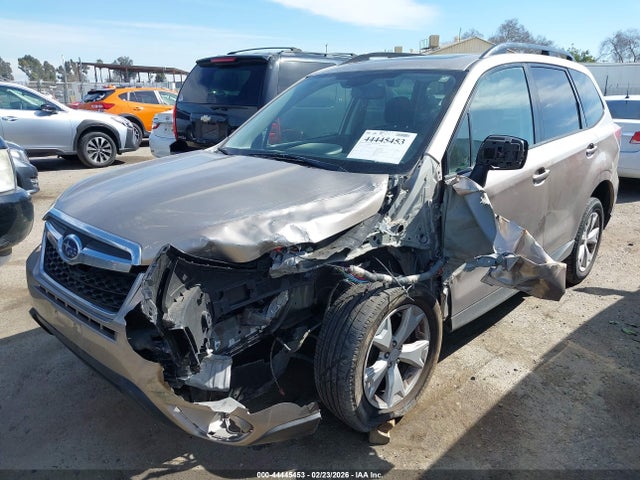 Subaru Forester 2.5i Premium 2015 JF2SJAFC4FH835821 Image 2