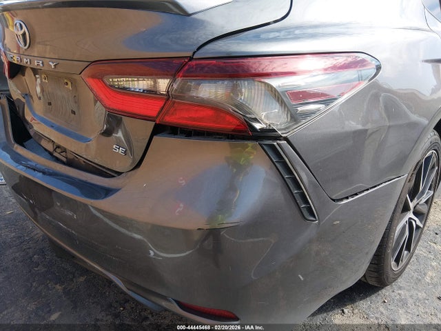 4T1G11AK9MU540426 Toyota CAMRY SE