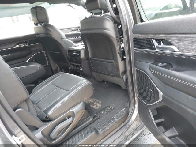 1C4SJVBP1RS141657 Jeep Wagoneer Series Ii 4x4