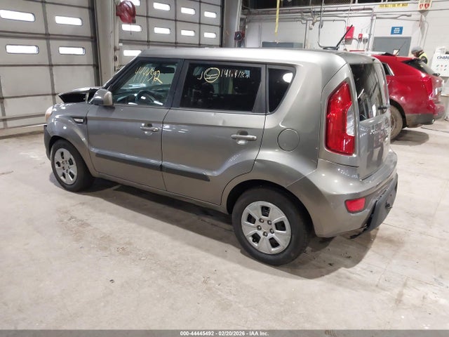 2013 KIA SOUL KNDJT2A52D7524605 Photo 2