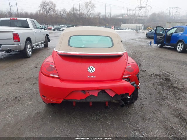 3VW7T7AT2FM810241 Volkswagen Beetle 2.0t R-line