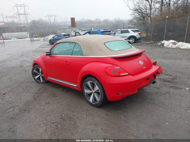 3VW7T7AT2FM810241 Volkswagen Beetle 2.0t R-line