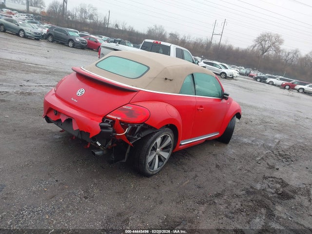 3VW7T7AT2FM810241 Volkswagen Beetle 2.0t R-line