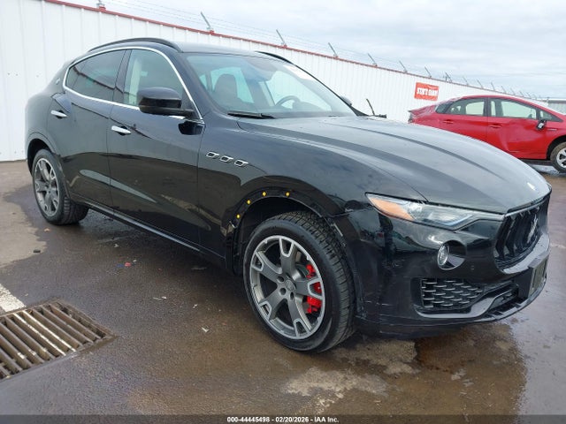 2017 MASERATI LEVANTE ZN661XUS3HX238647