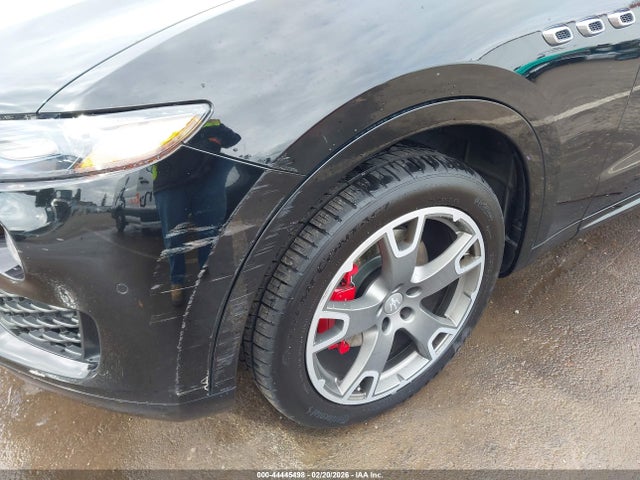 ZN661XUS3HX238647 Maserati Levante