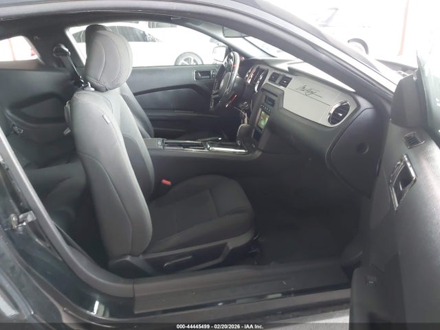 Ford Mustang V6 2014 1ZVBP8AM4E5313757 Image 5