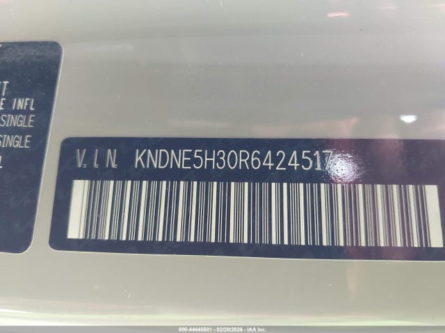 2024 KIA CARNIVAL MPV KNDNE5H30R6424517 Photo 8