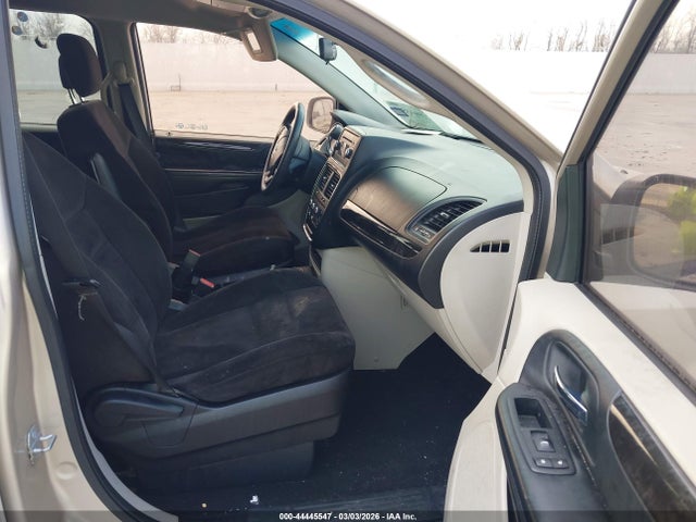 2C4RDGBG0ER389704 Dodge Grand Caravan Se