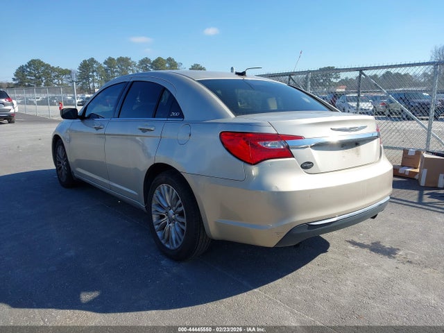 Aukcja sprzedaży 2013 Chrysler 200 Lx, vin: 1C3CCBAB8DN670893, numer aukcji: 44445550