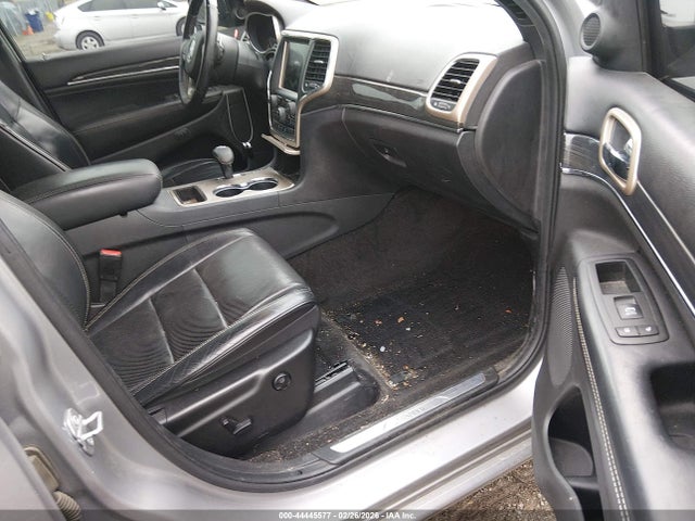 1C4RJECG4FC884865 Jeep Grand Cherokee Overland