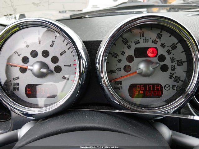 2006 MINI COOPER S WMWRH335X6TK59835 Photo 6