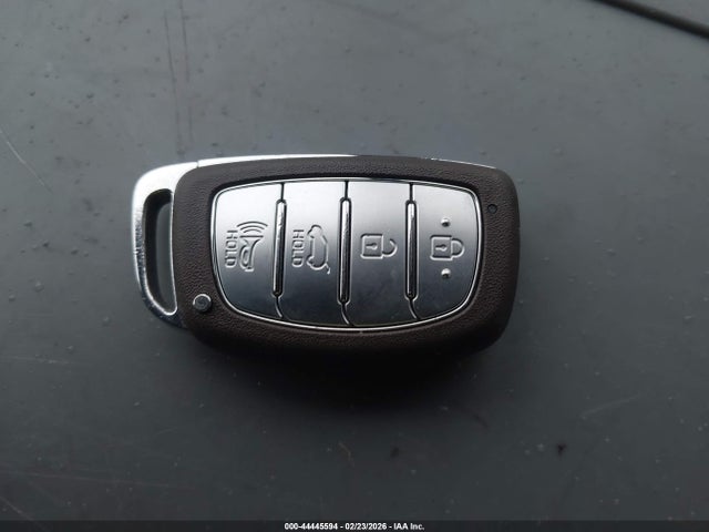 KM8J33A26HU322641 Hyundai Tucson Limited