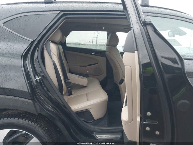 KM8J33A26HU322641 Hyundai Tucson Limited
