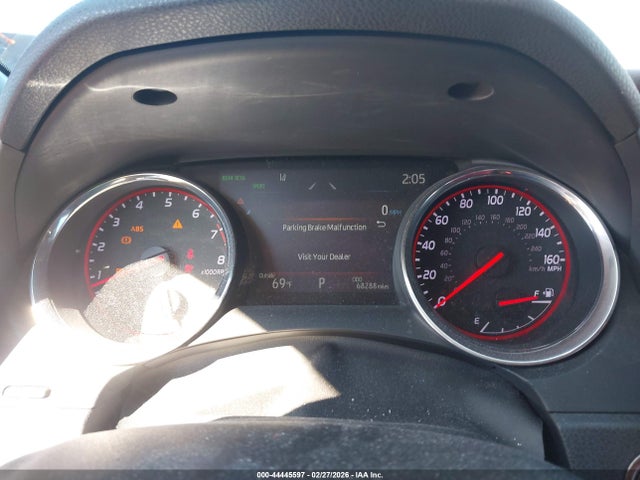 4T1B61HK0KU275555 Toyota CAMRY XSE