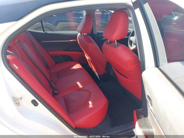 4T1B61HK0KU275555 Toyota CAMRY XSE