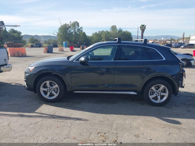 WA1ABAFY1P2125096 Audi Q5 Premium 40 Tfsi Quattro S Tronic