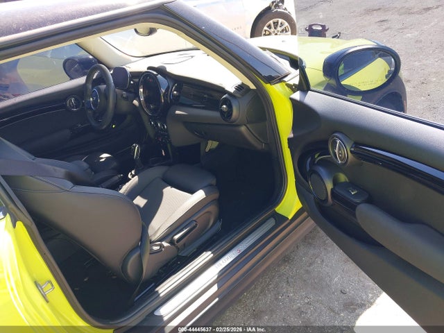 2023 MINI HARDTOP WMW53DH07P2T86694 Photo 4
