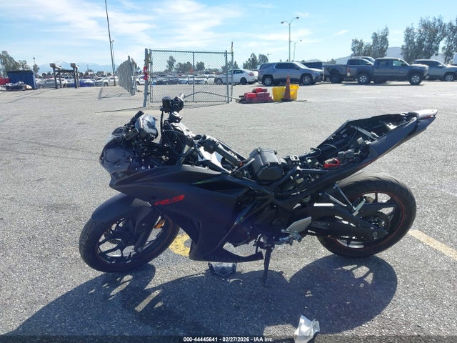 Продажа на аукционе авто 2017 Yamaha Yzfr3 A, vin: MH3RH15Y7HK003564, номер лота: 44445641