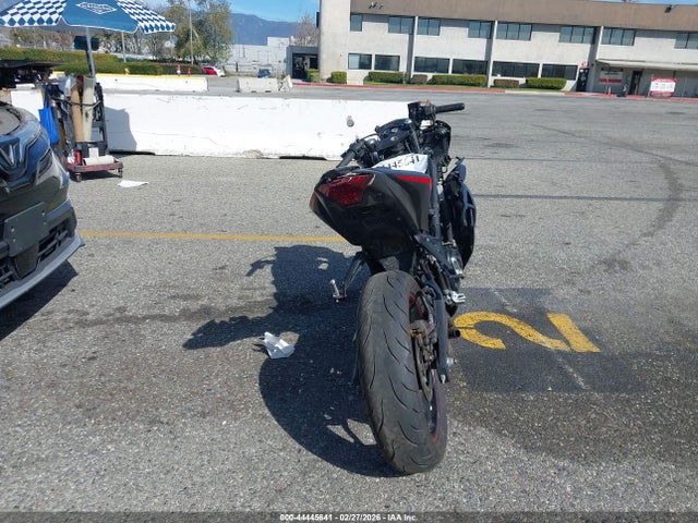 Продажа на аукционе авто 2017 Yamaha Yzfr3 A, vin: MH3RH15Y7HK003564, номер лота: 44445641