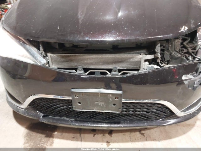 Продажа на аукционе авто 2019 Chrysler Pacifica Touring L, vin: 2C4RC1BG4KR609017, номер лота: 44445694