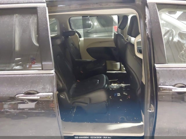 Продажа на аукционе авто 2019 Chrysler Pacifica Touring L, vin: 2C4RC1BG4KR609017, номер лота: 44445694