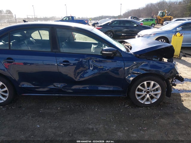 2011 Volkswagen Jetta 2.5l Se მანქანა იყიდება აუქციონზე, vin: 3VWDX7AJ9BM082403, აუქციონის ნომერი: 44445744