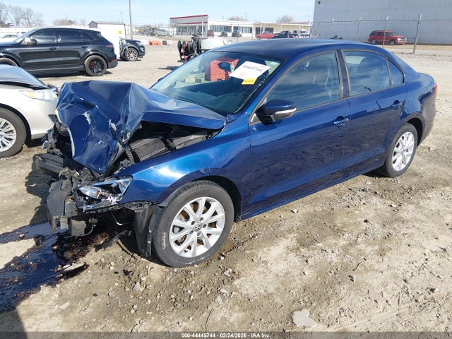 2011 Volkswagen Jetta 2.5l Se მანქანა იყიდება აუქციონზე, vin: 3VWDX7AJ9BM082403, აუქციონის ნომერი: 44445744