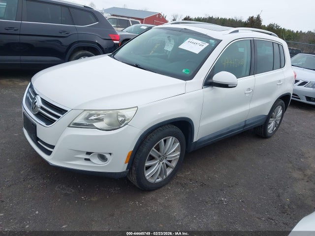 44445749 :رقم المزاد ، WVGBV7AX2AW503683 vin ، 2010 Volkswagen Tiguan Se مزاد بيع