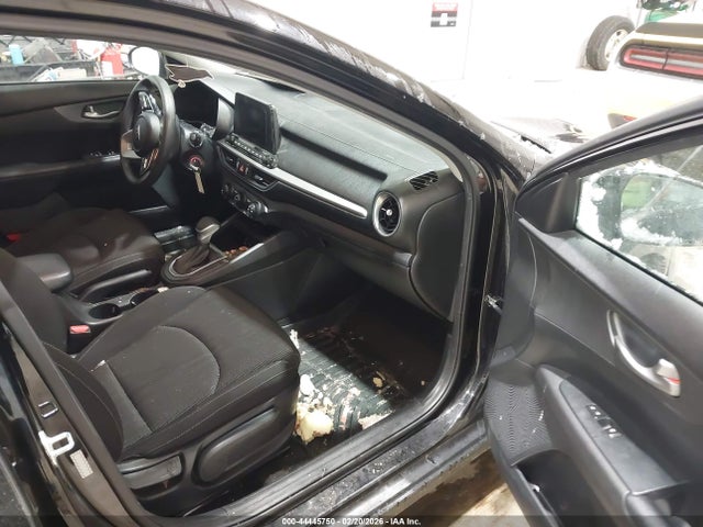 Продажа на аукционе авто 2021 Kia Forte Lxs, vin: 3KPF24AD2ME293099, номер лота: 44445750