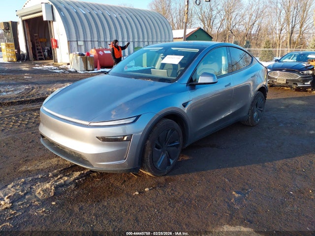 44445758 :رقم المزاد ، 7SAYGDEE9TF450197 vin ، 2026 Tesla Model Y مزاد بيع
