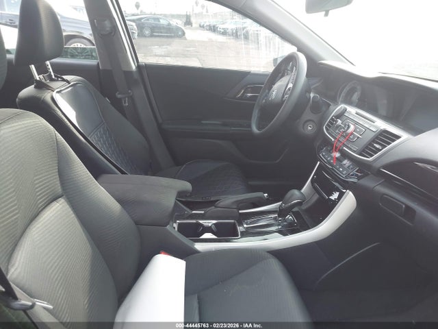 1HGCR2F3XHA301088 Honda ACCORD LX
