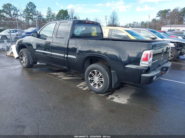 2007 MITSUBISHI RAIDER 1Z7HC22K27S233997 Photo 2