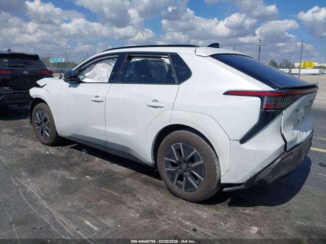 Toyota Bz Xle 2026 JTMBDAFBXTA001201 Image 3