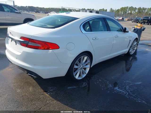 2012 JAGUAR XF SAJWA0HB3CLS25207 Photo 3