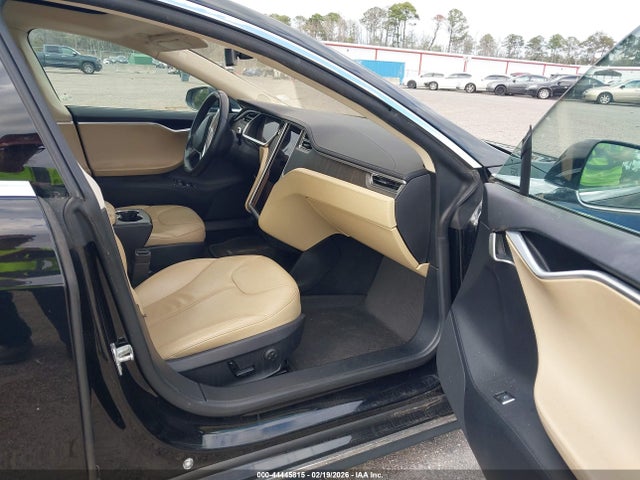 2013 TESLA MODEL S 5YJSA1AG3DFP04000 Photo 4