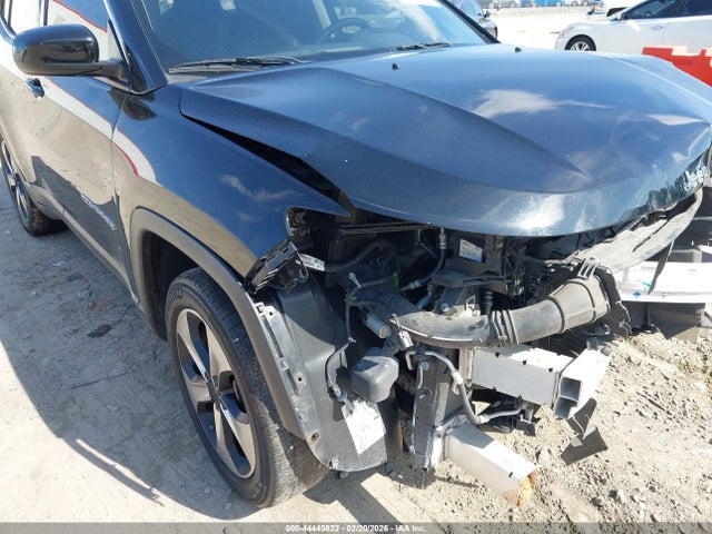 2018 Jeep Compass Latitude Fwd მანქანა იყიდება აუქციონზე, vin: 3C4NJCBBXJT102896, აუქციონის ნომერი: 44445822