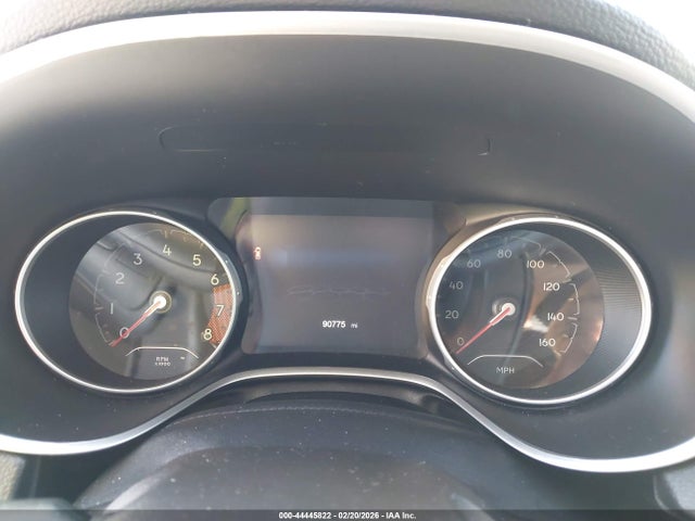 2018 Jeep Compass Latitude Fwd მანქანა იყიდება აუქციონზე, vin: 3C4NJCBBXJT102896, აუქციონის ნომერი: 44445822