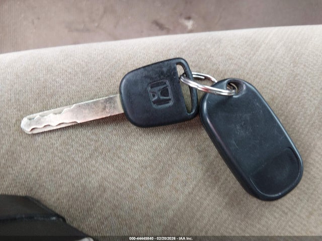 2002 HONDA CR-V SHSRD78872U010424 Photo 10