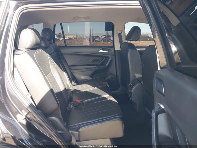 Volkswagen Tiguan 2024 3VV3B7AXXRM049875 Image 8