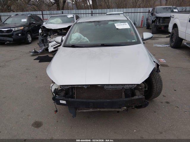 5NPD84LF4LH533154 Hyundai ELANTRA SEL